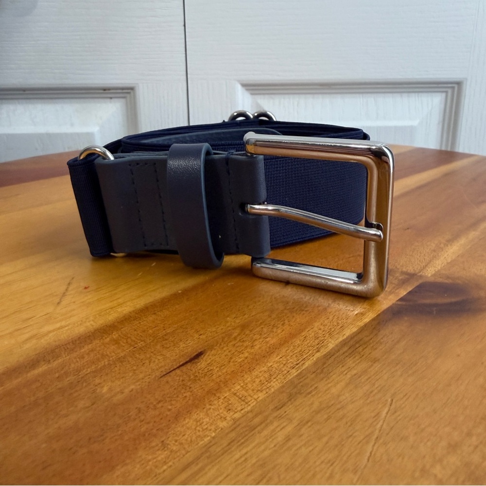 Under Armour blue baseball belt